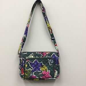 VERA BRADLEY CROSSBODY
